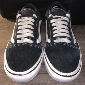 Vans ComfyCush Old Skool Shoe Black - Size 7 men’s / 8.5 woman’s